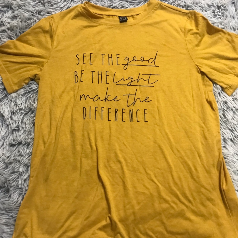 Graphic tee